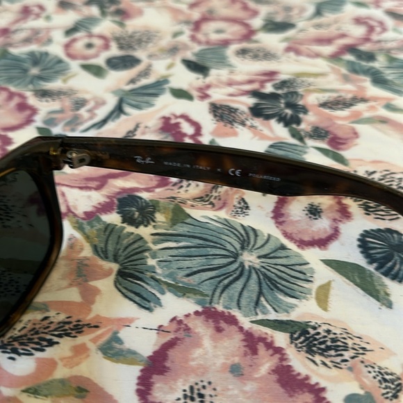 Ray-Ban New Wayfarer Polarized Tortoise - Picture 4 of 6